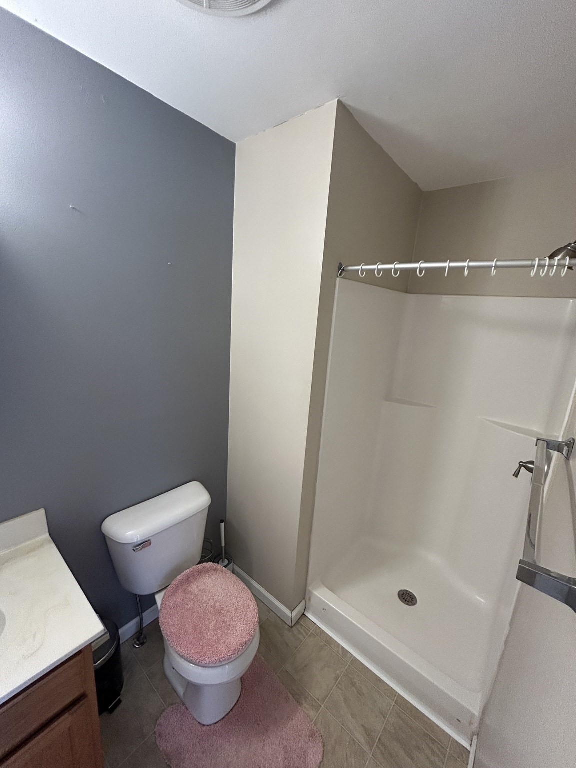 58 Brentwood Dr # 1 Property Photo 9