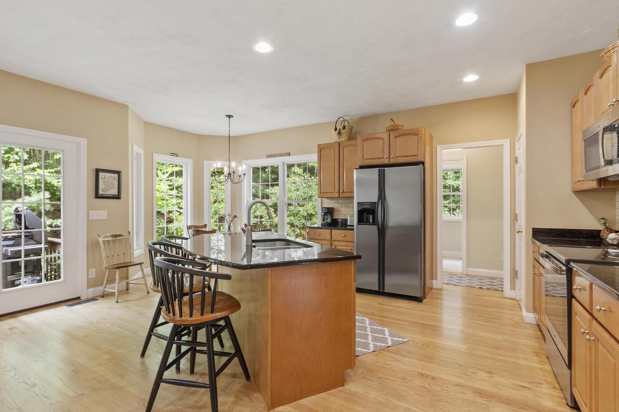 6 Pheasant Hill Ln Property Photo 7