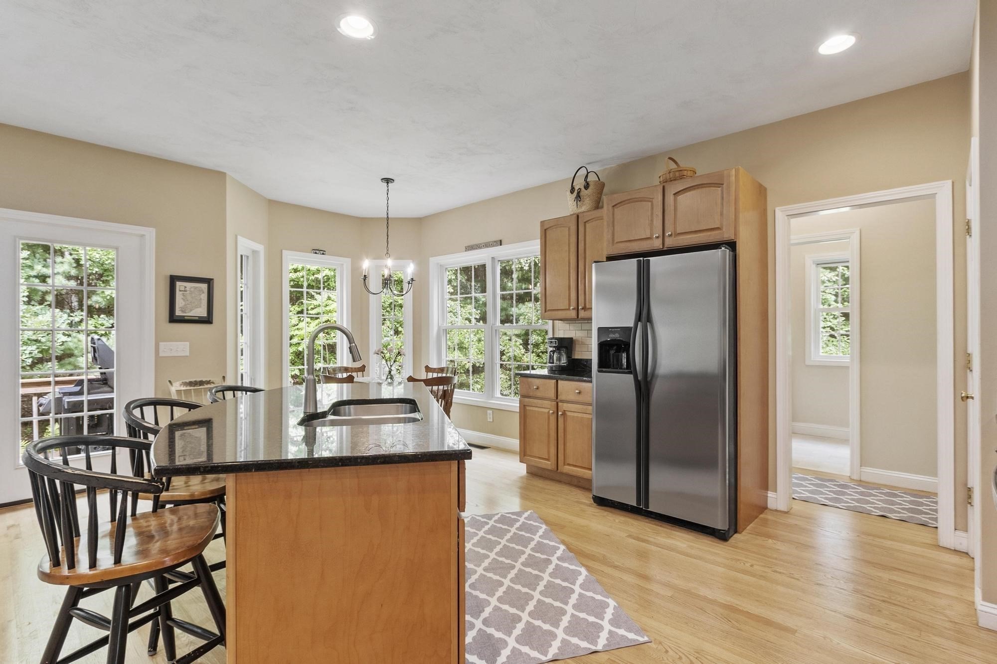 6 Pheasant Hill Ln Property Photo 9