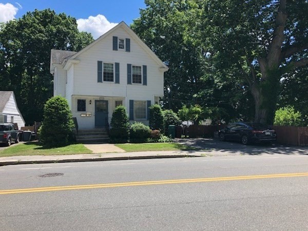320 Varnum Avenue Property Photo 1