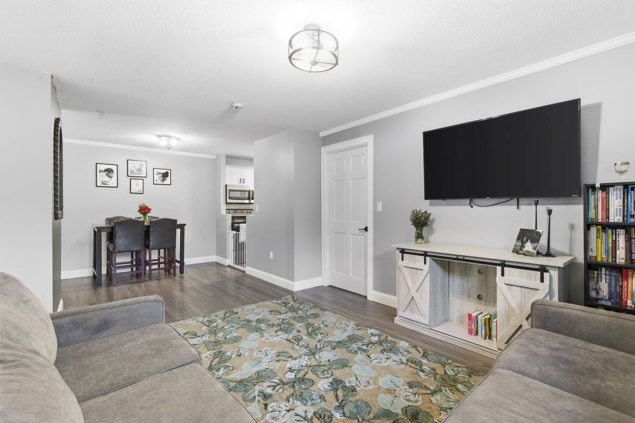 61 Wright St # 102 Property Photo 1