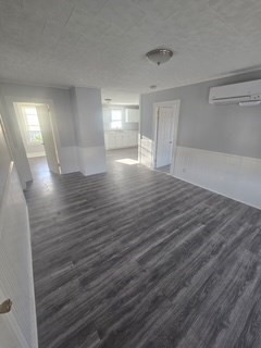 104 Almy # 3 Property Photo 12