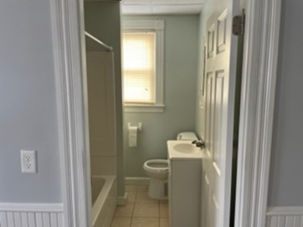 104 Almy # 3 Property Photo 15