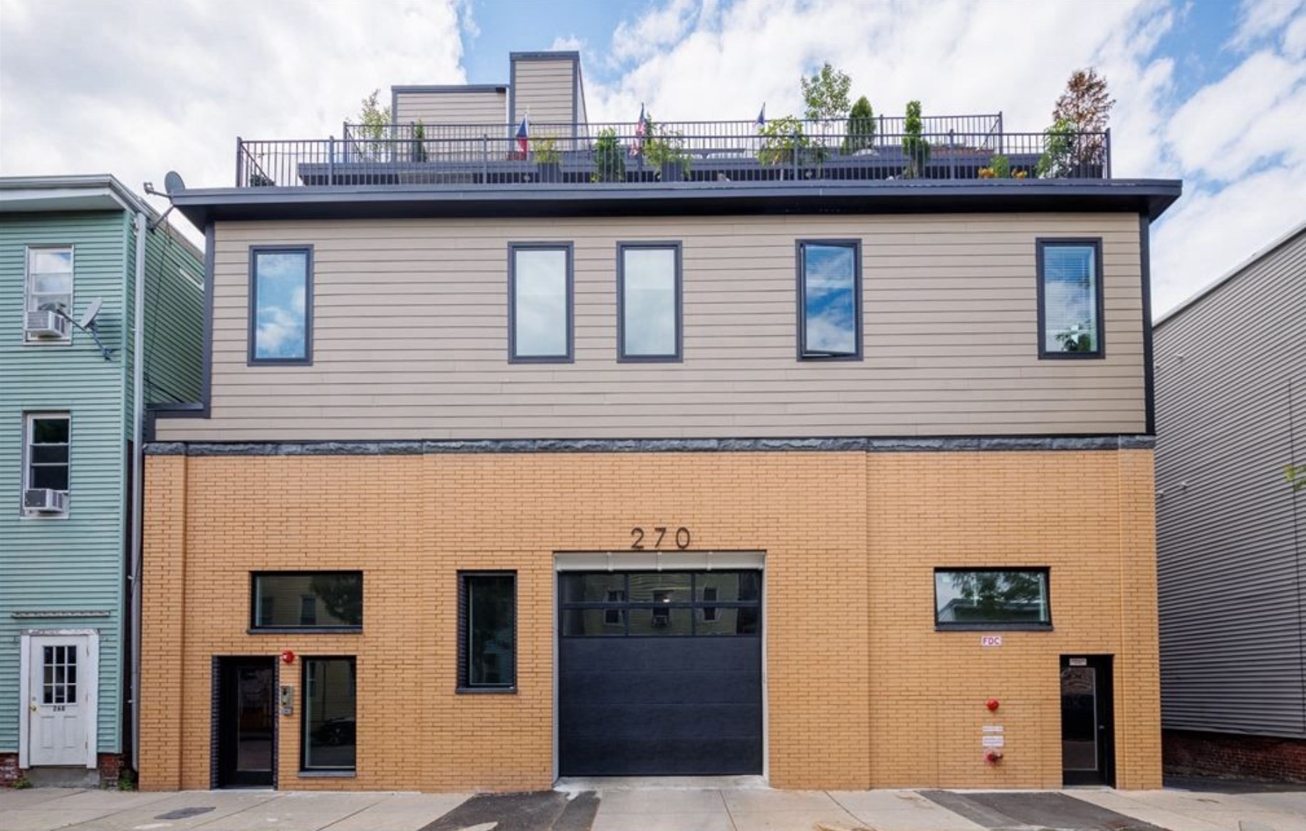 270 Paris Street # 7a Property Photo 13