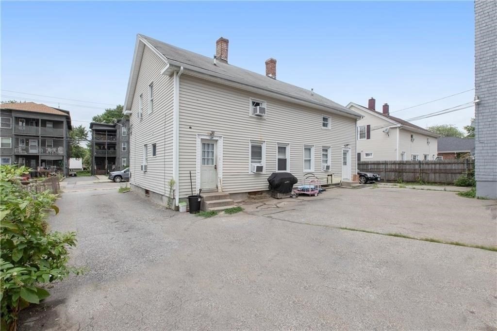 411 Rathbun Street Property Photo 2