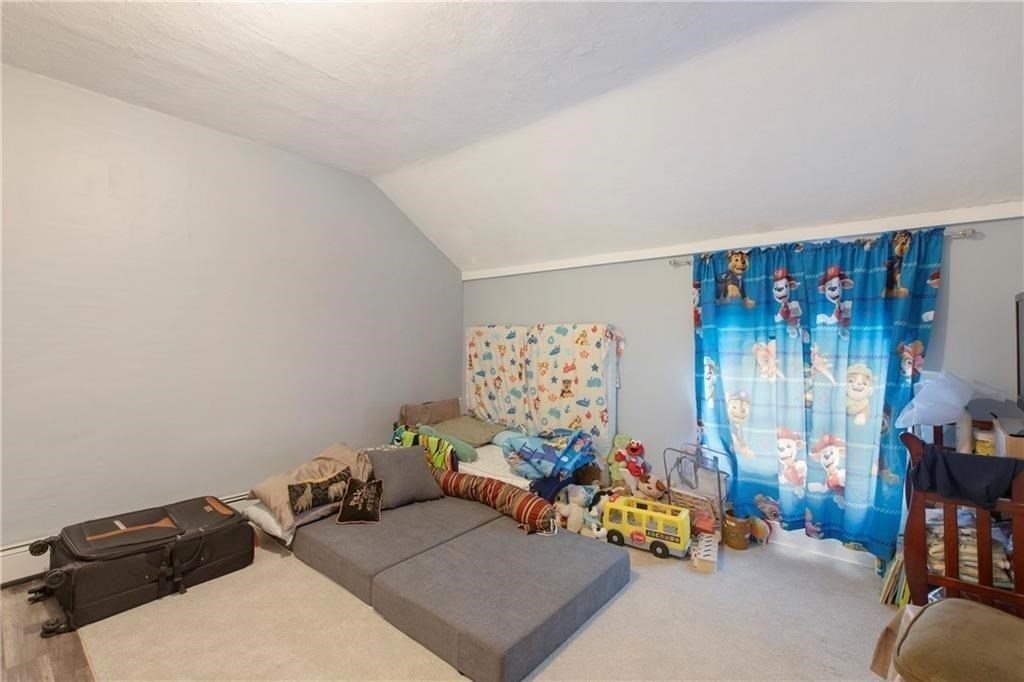 411 Rathbun Street Property Photo 13