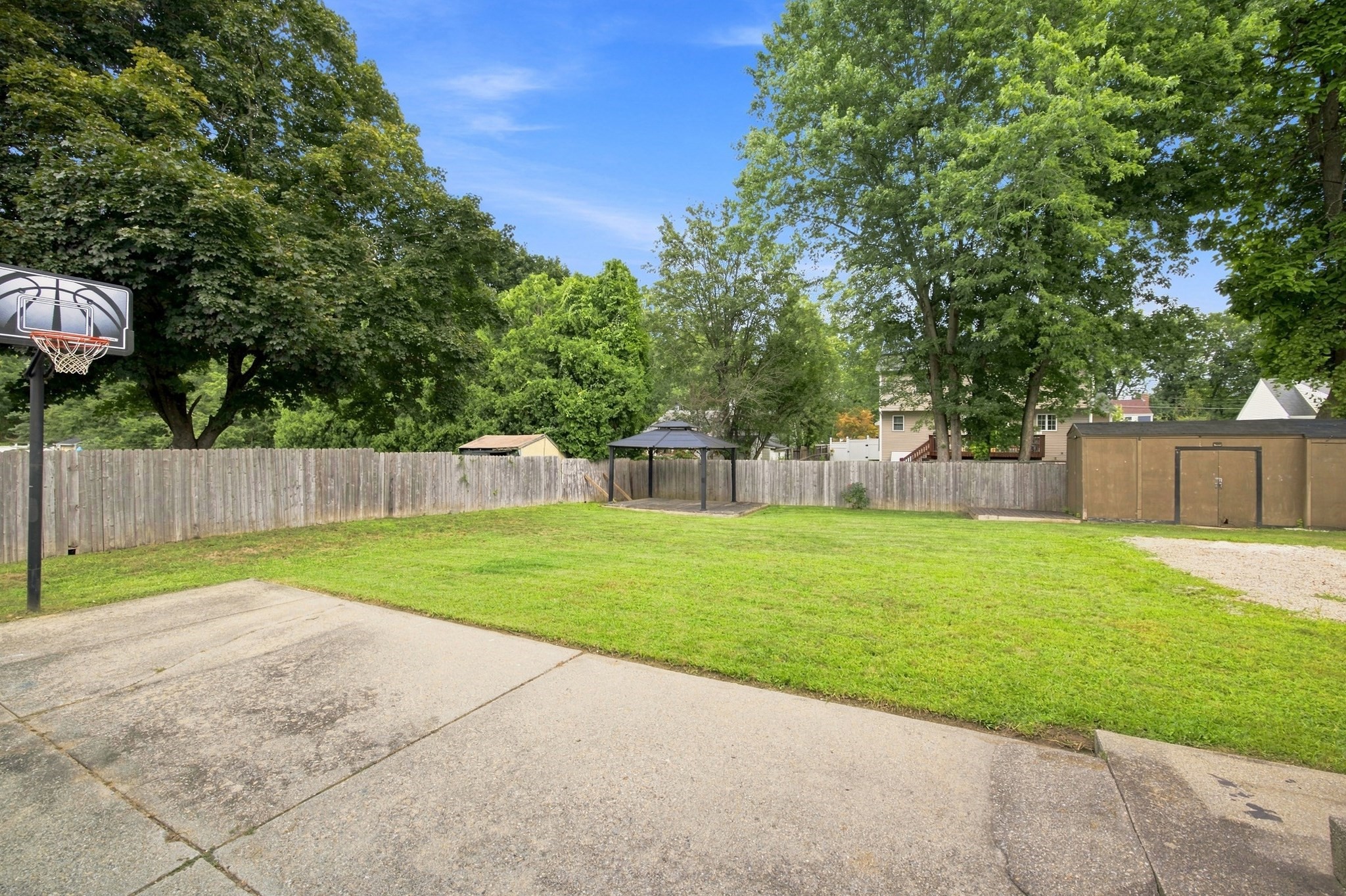 63 Martel Rd Property Photo 13