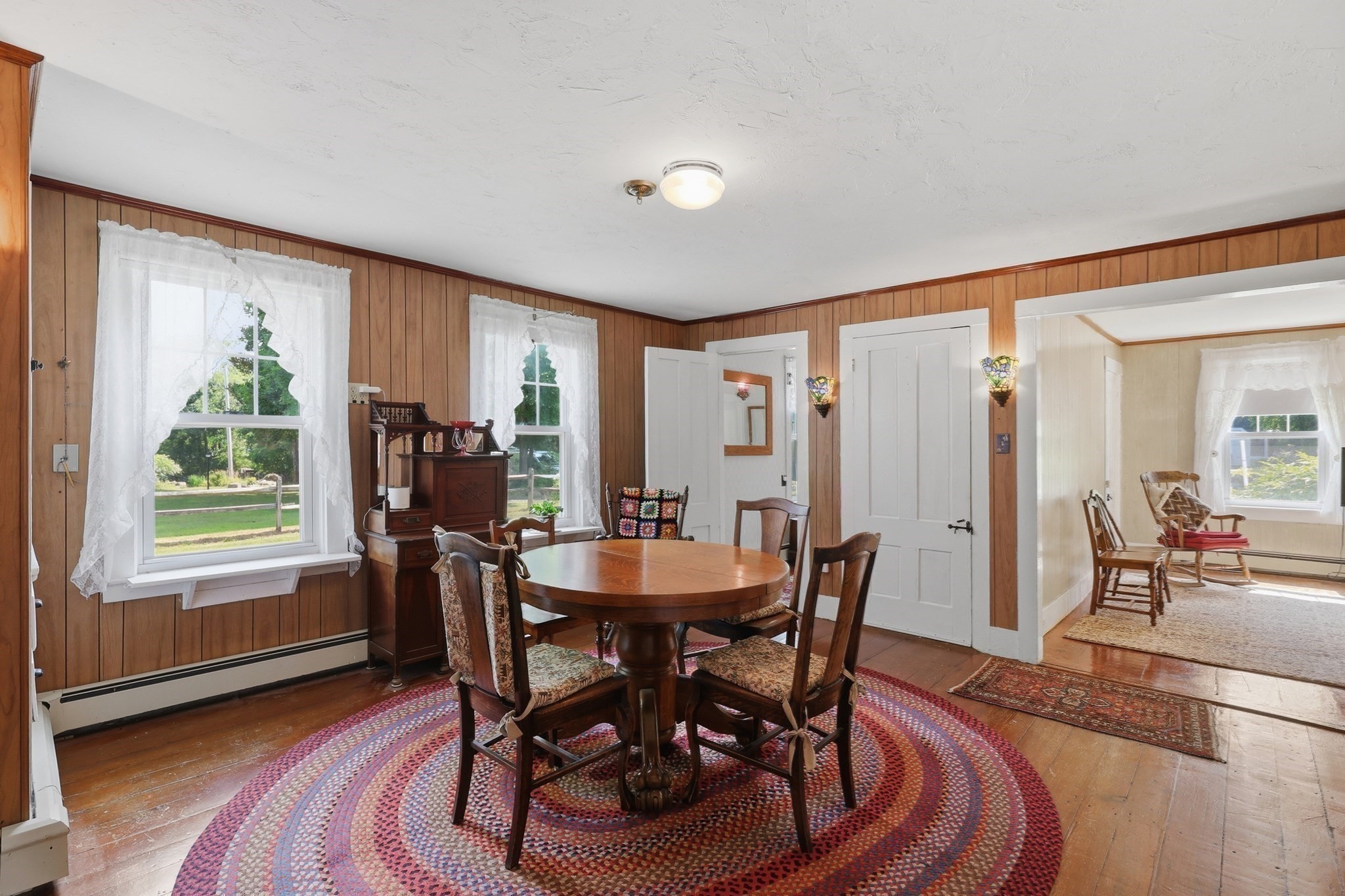 40 Boylston Circle Property Photo 4