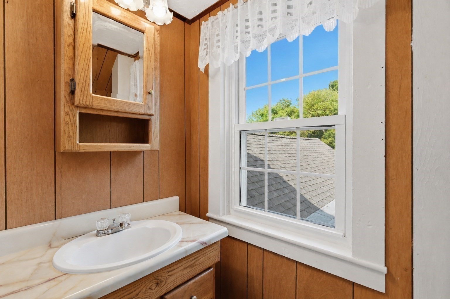 40 Boylston Circle Property Photo 11