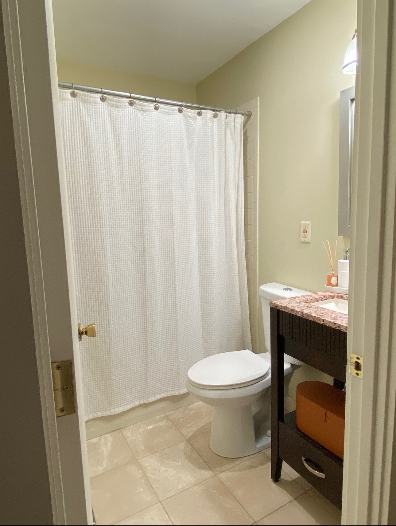 29 Brainerd Rd # 104 Property Photo 9