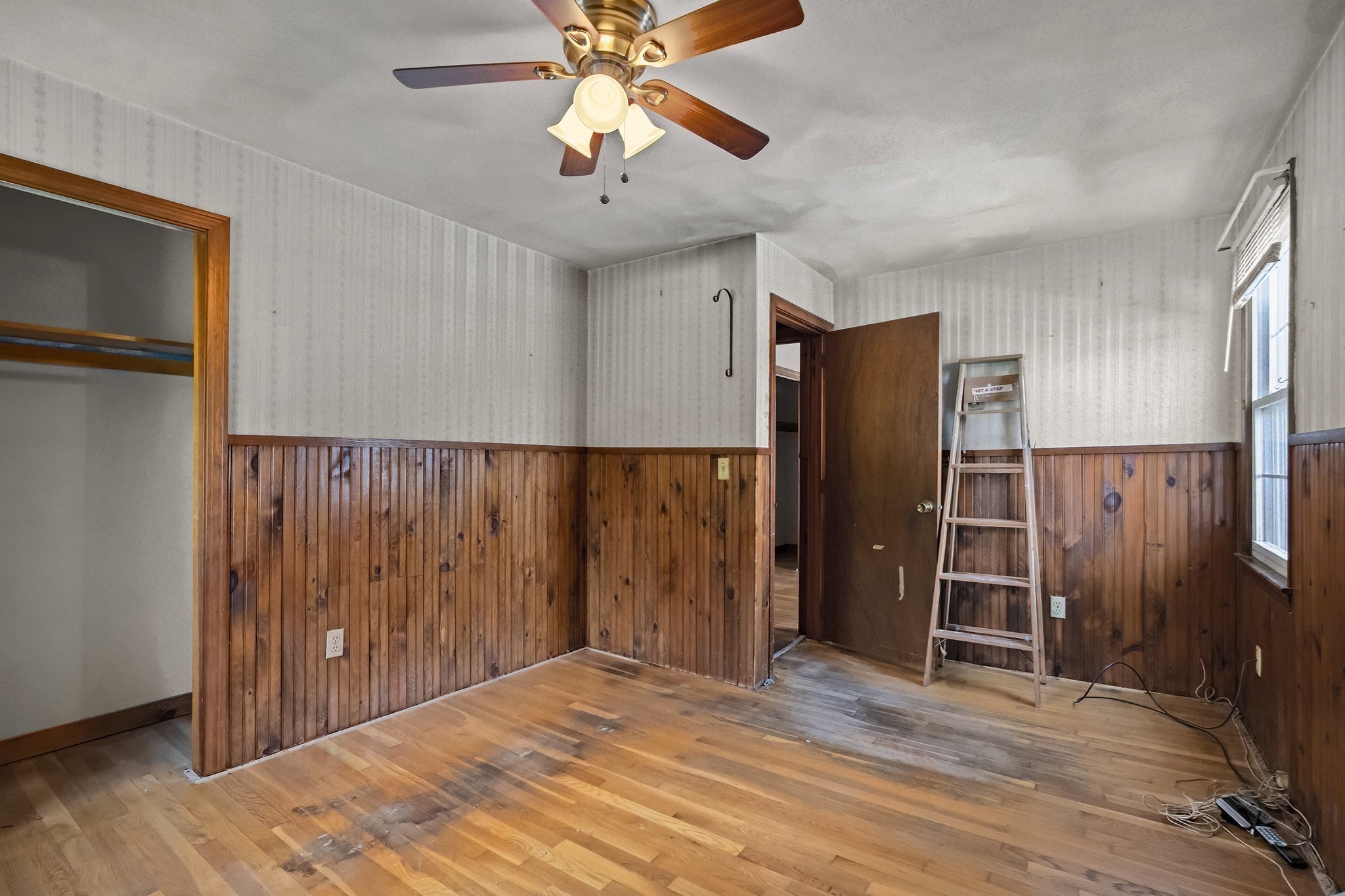 127 Kenmar Dr Property Photo 12