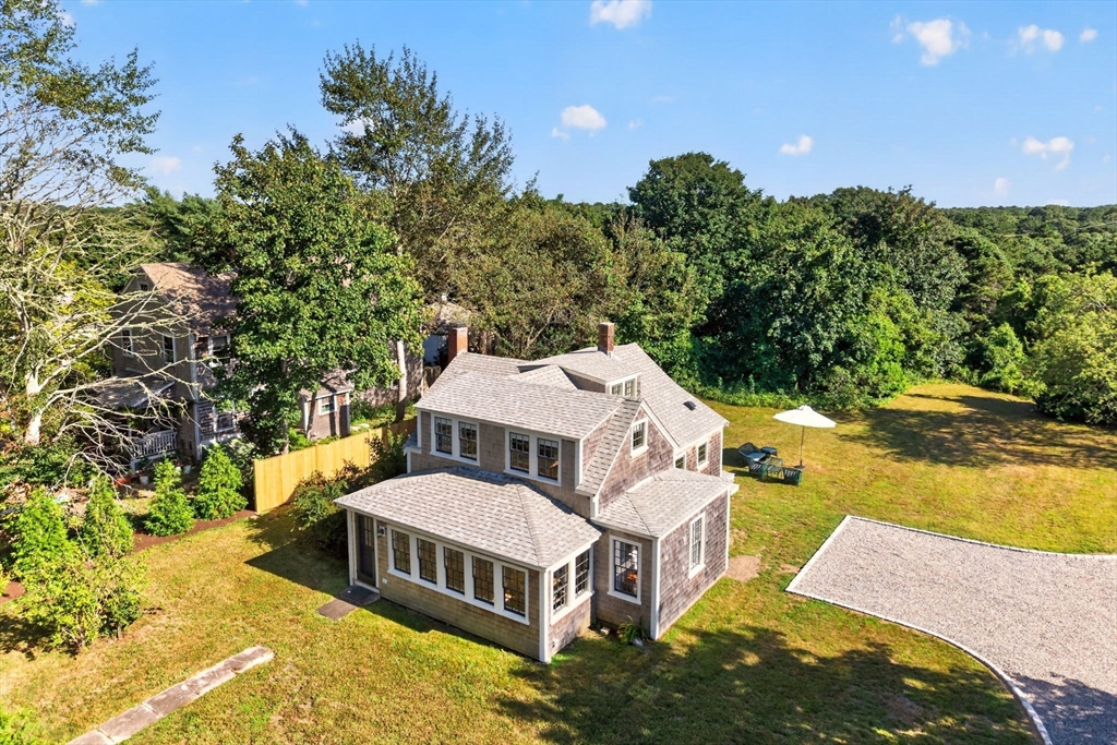 1455 Old Queen Anne Rd Property Photo 1