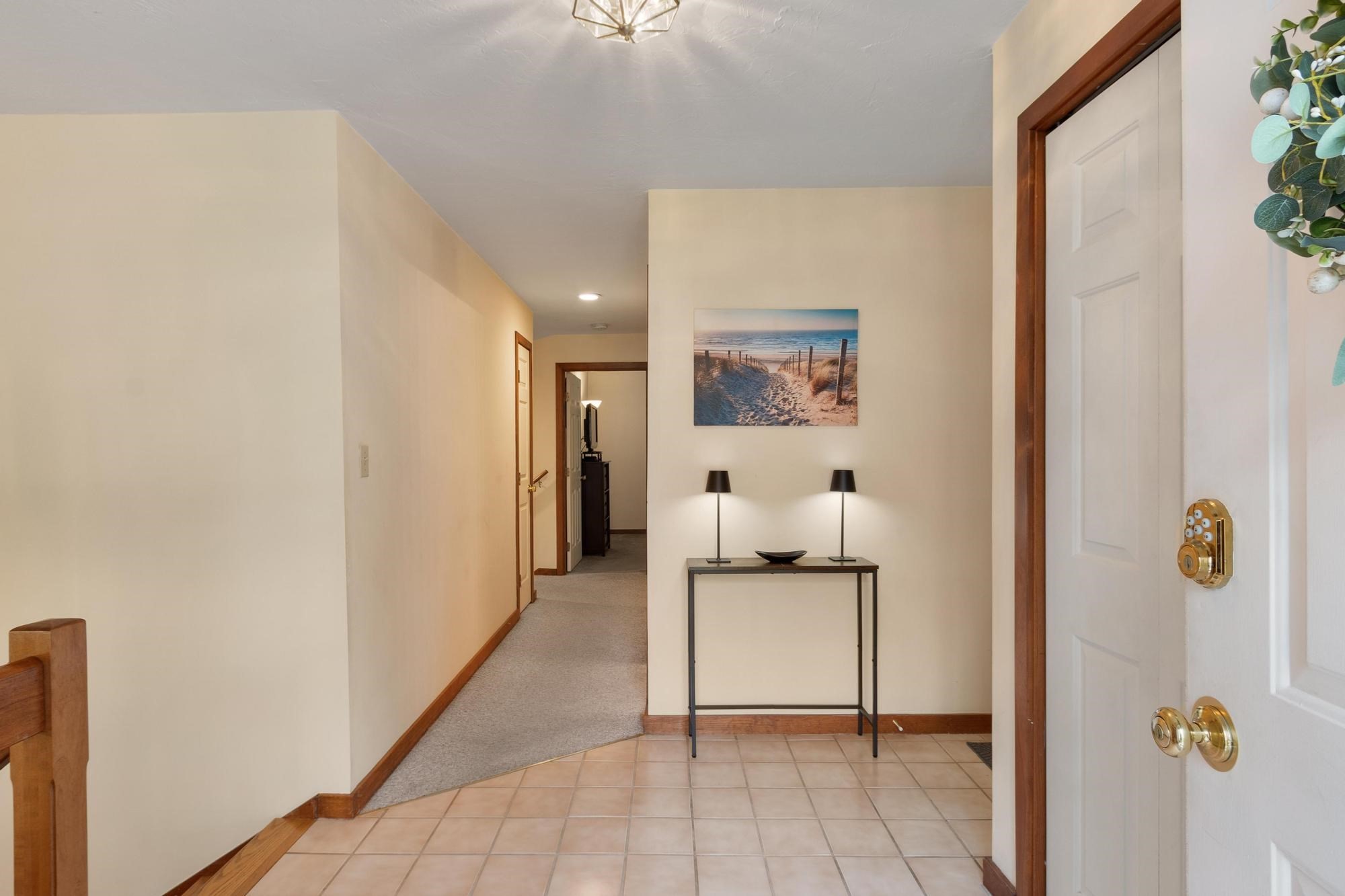 1 Victoria Dr # 1 Property Photo 3