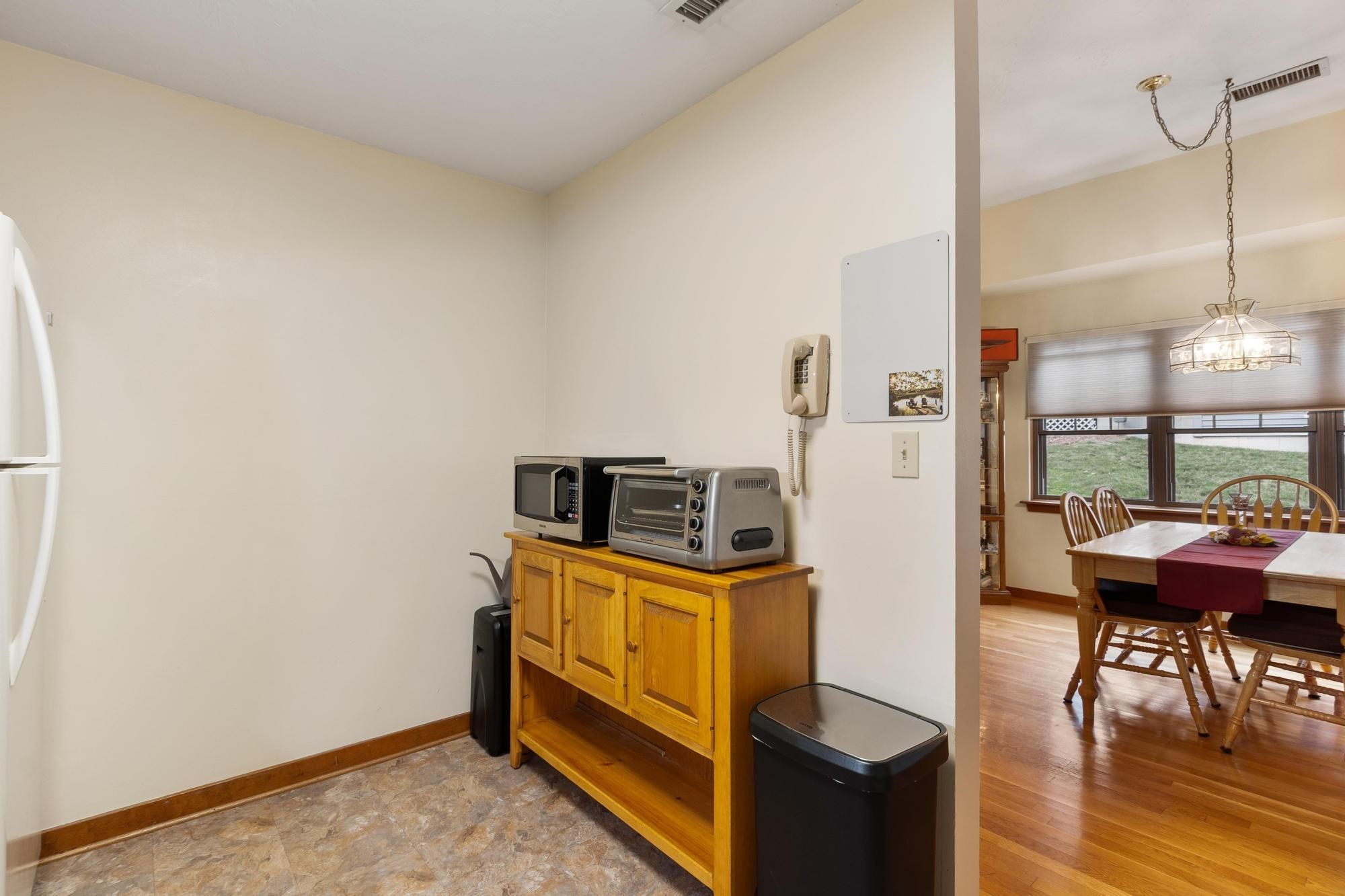 1 Victoria Dr # 1 Property Photo 13