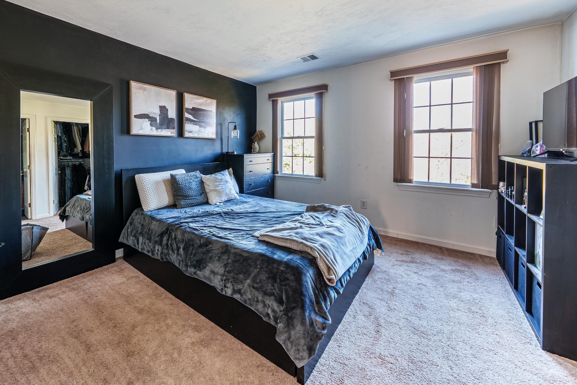 300 Crownshield Avenue Property Photo 22