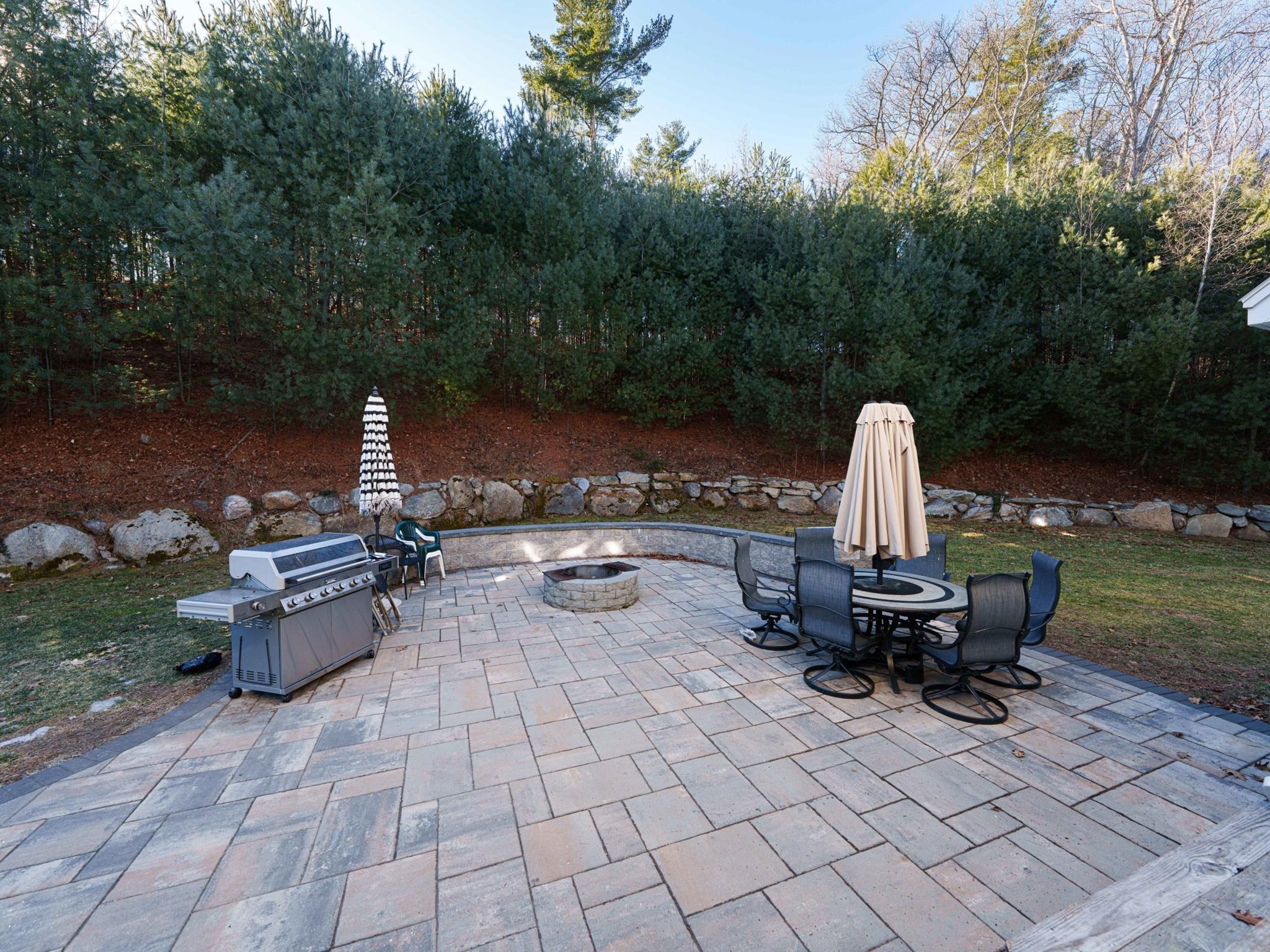 300 Crownshield Avenue Property Photo 24