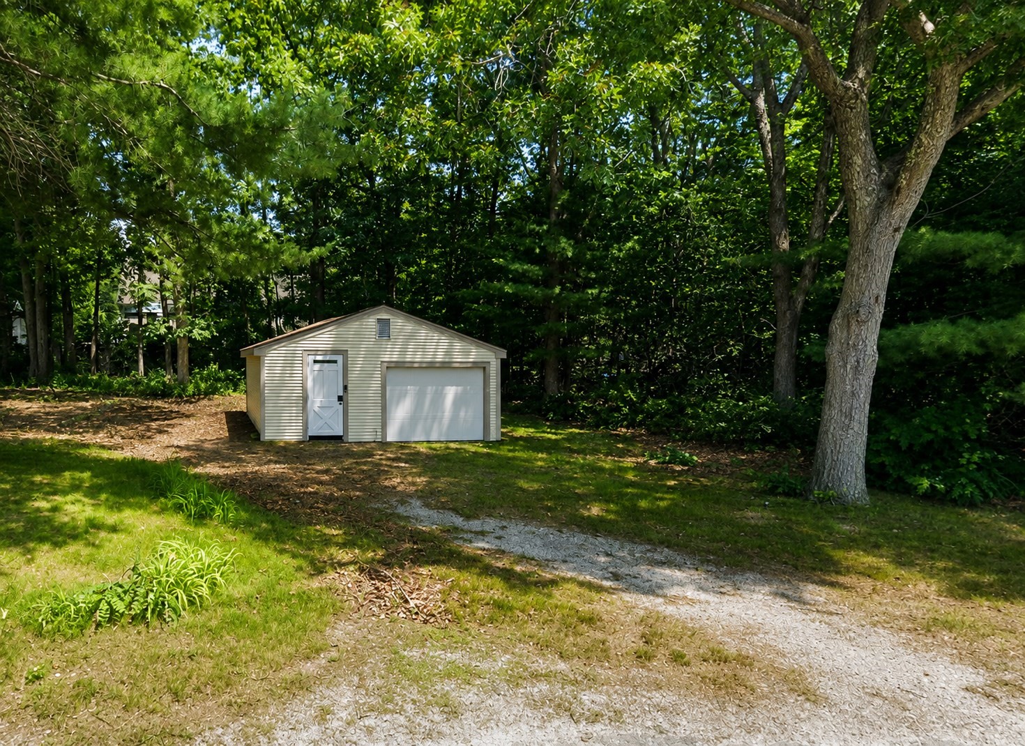 14 Assonet Blvd Property Photo 7