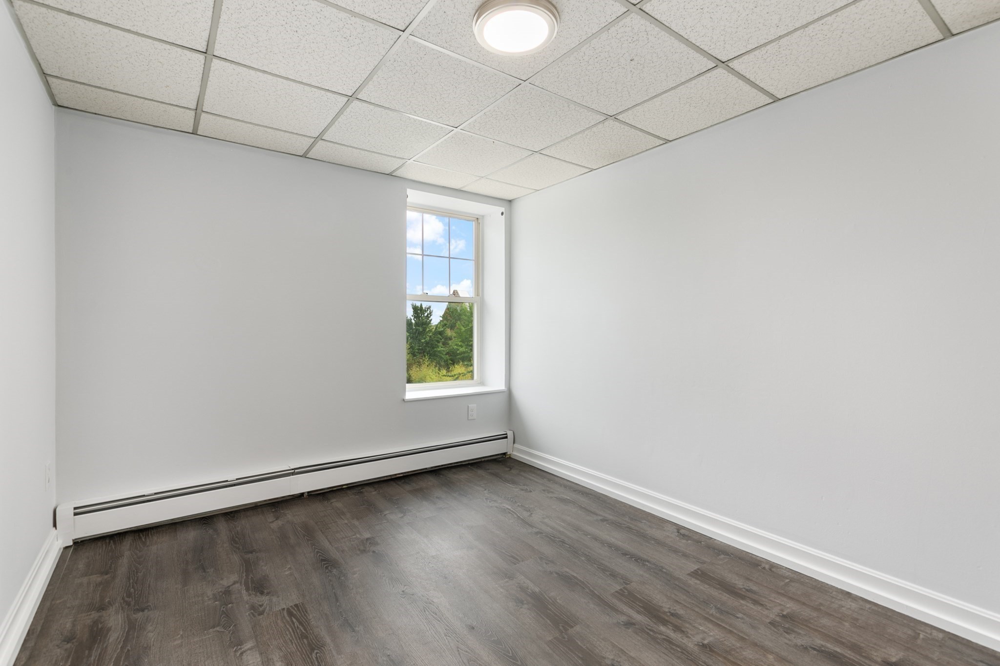 131 Essex Street # 33 Property Photo 8