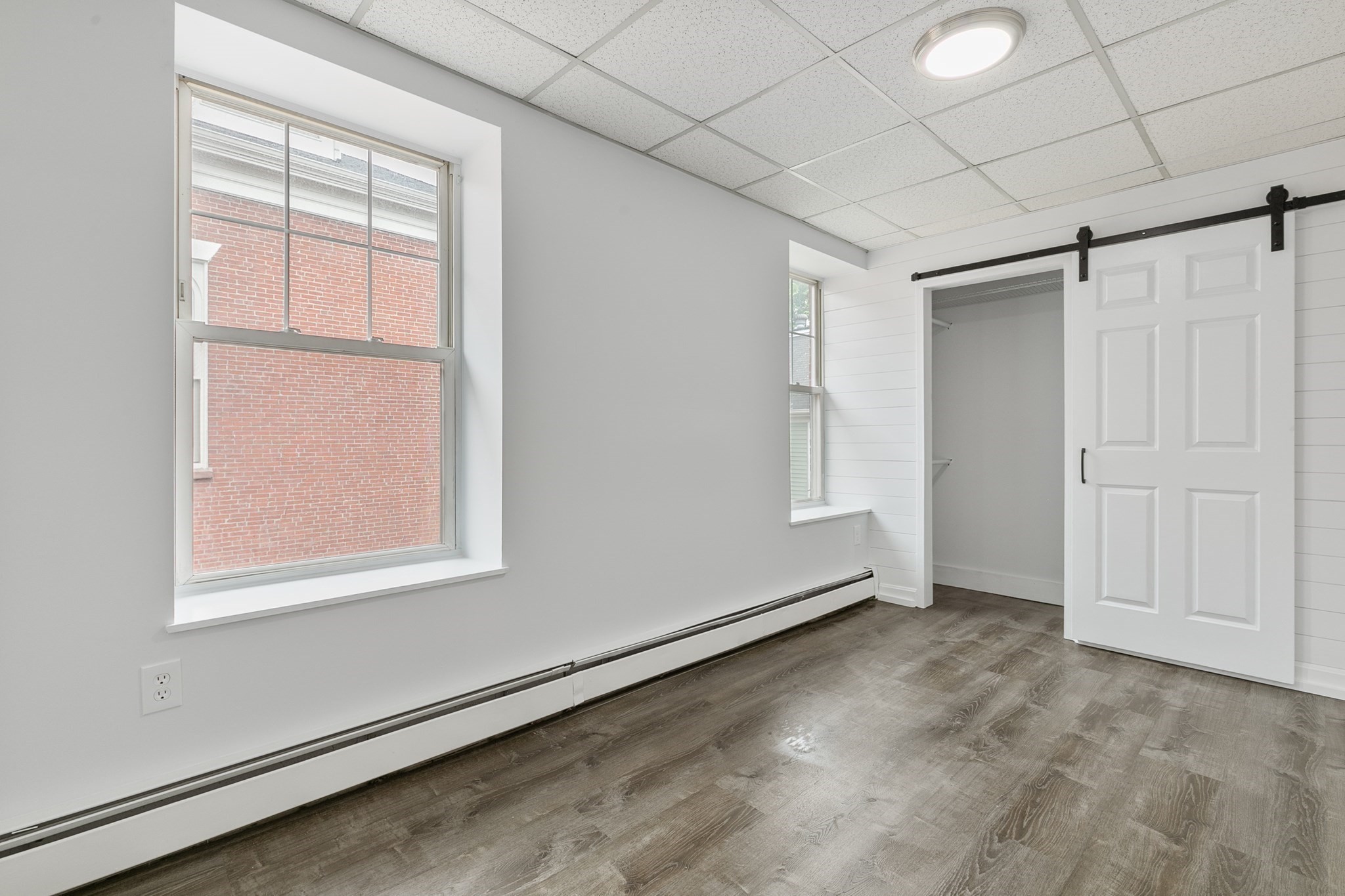 131 Essex Street # 33 Property Photo 10