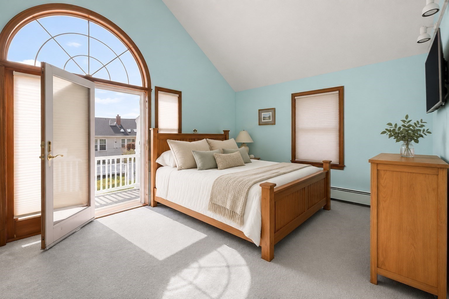 8 Castle Road Property Photo 14