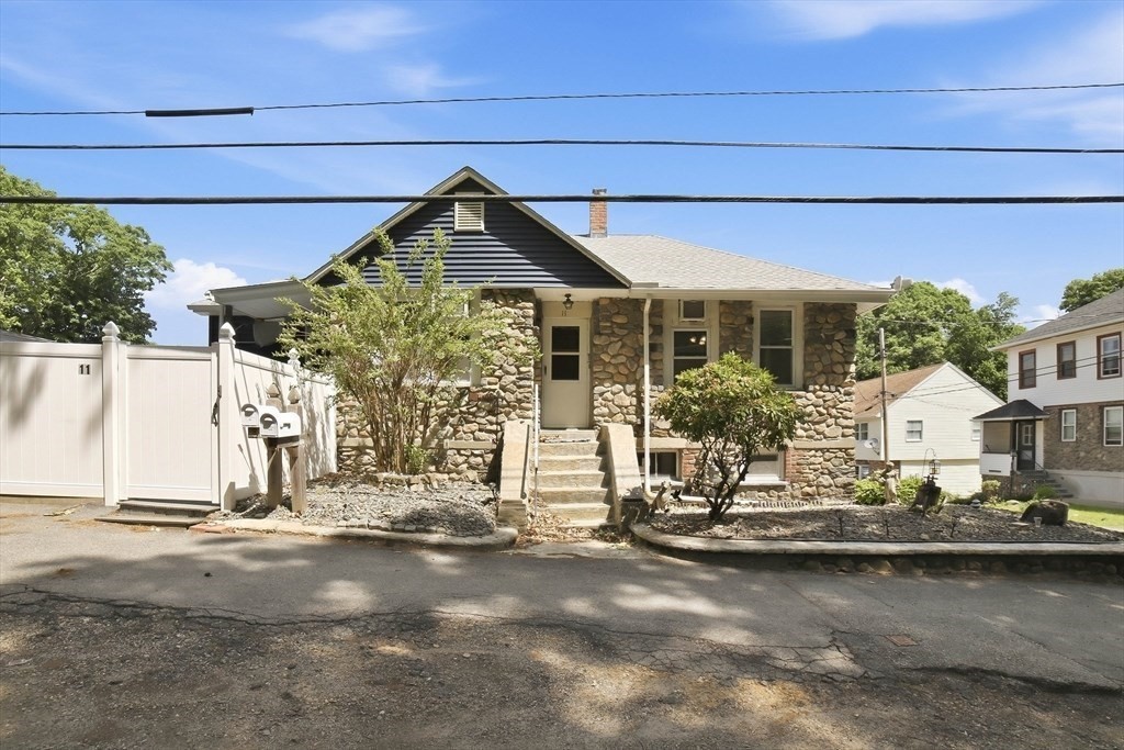 11 Olympia # 1 Property Photo 6