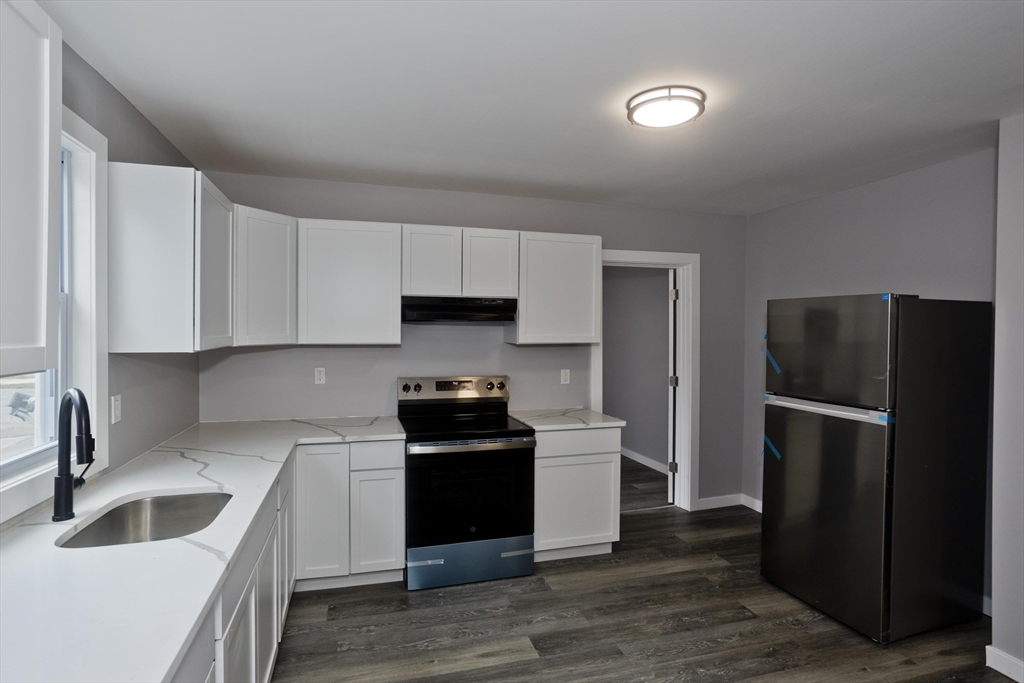 12 School St. Property Photo 3
