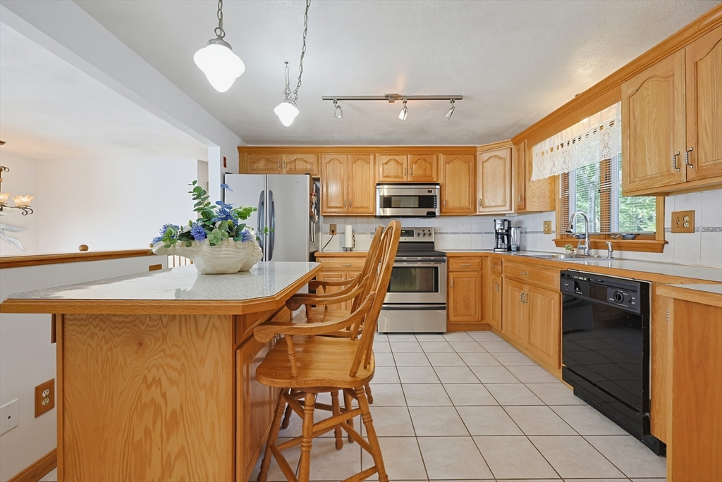 80 Joanne Rd Property Photo 11