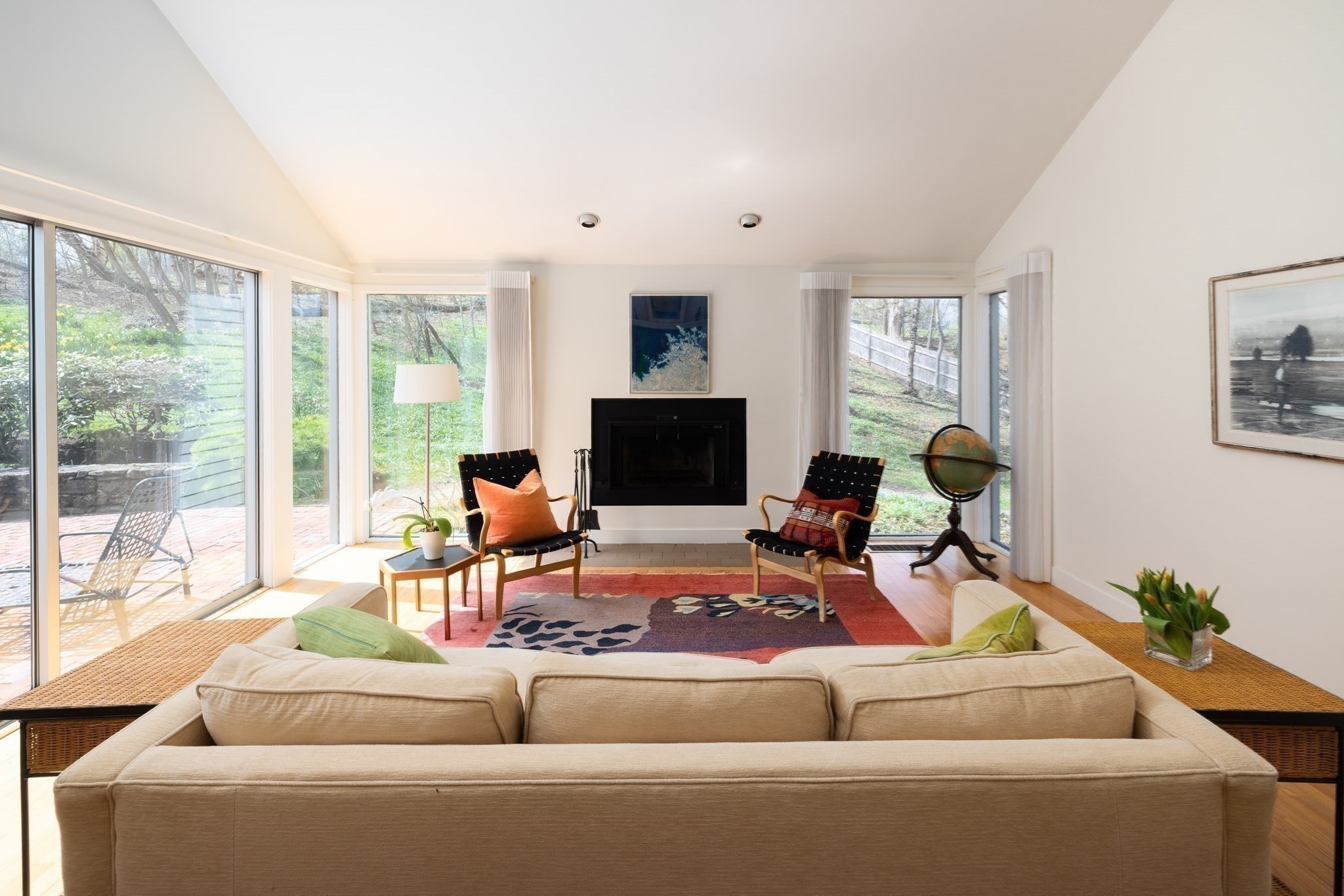 185 Warren Street Property Photo 3