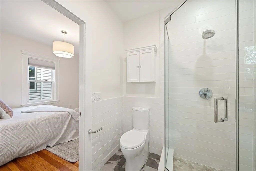 17 Belmont St # 1 Property Photo 8
