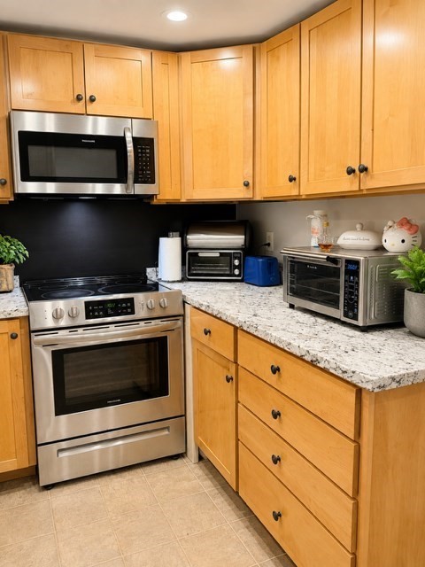 42 Saint Kolbe Drive # D Property Photo 5