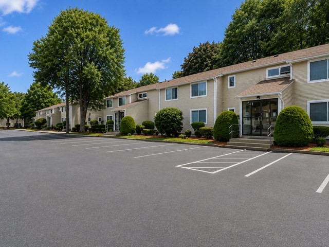 42 Saint Kolbe Drive # D Property Photo 18
