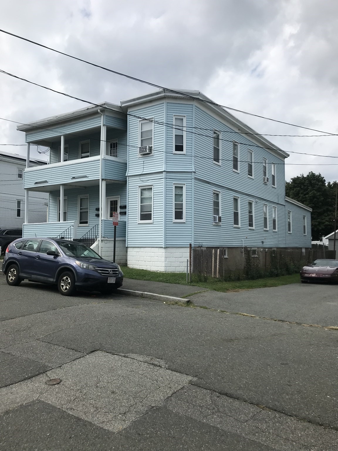 16 Temple Street Property Photo 2