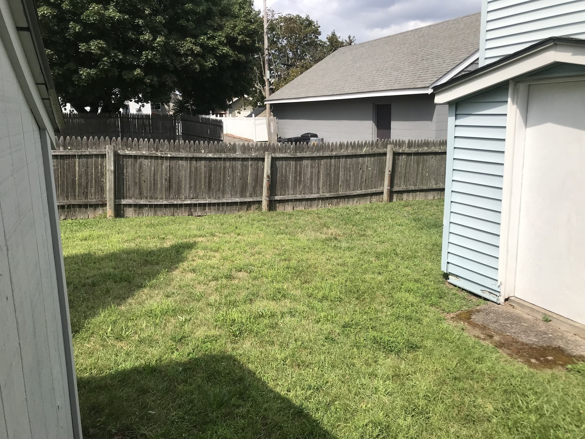 16 Temple Street Property Photo 6