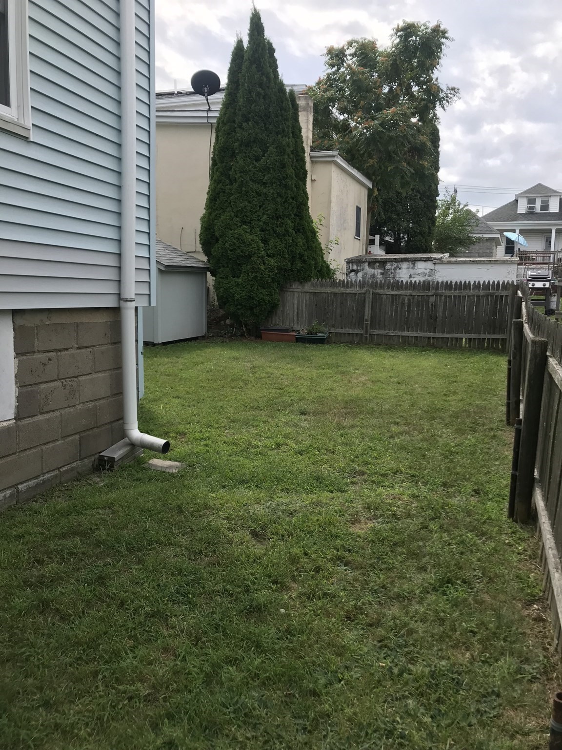 16 Temple Street Property Photo 9