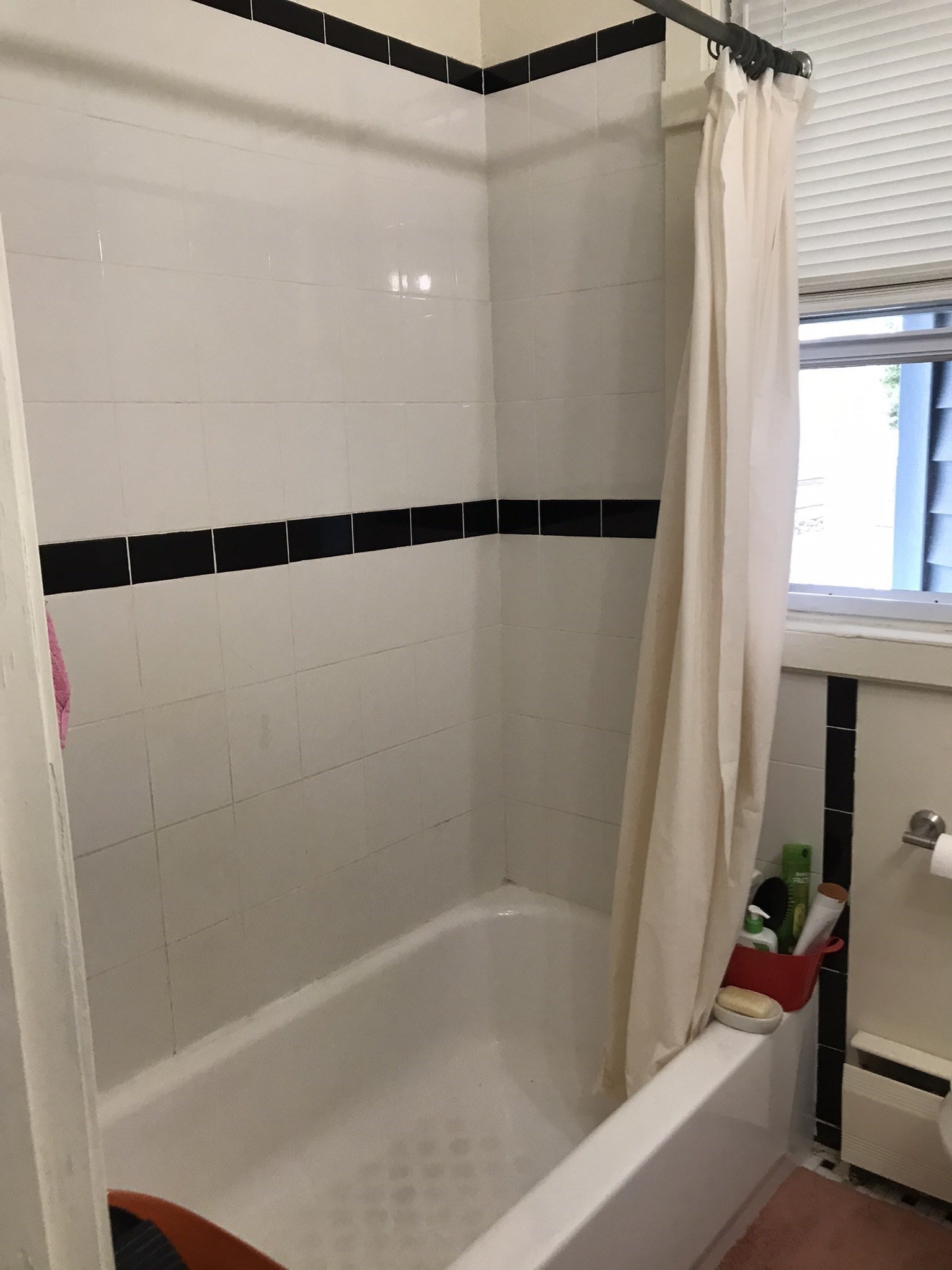 16 Temple Street Property Photo 17