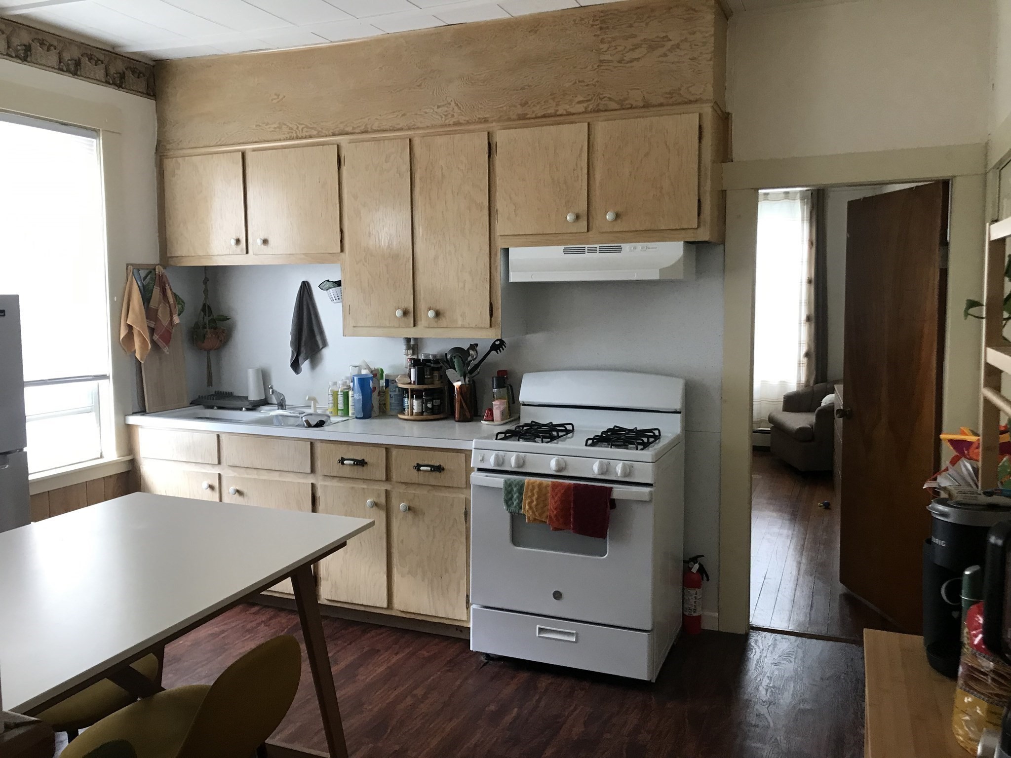 16 Temple Street Property Photo 18