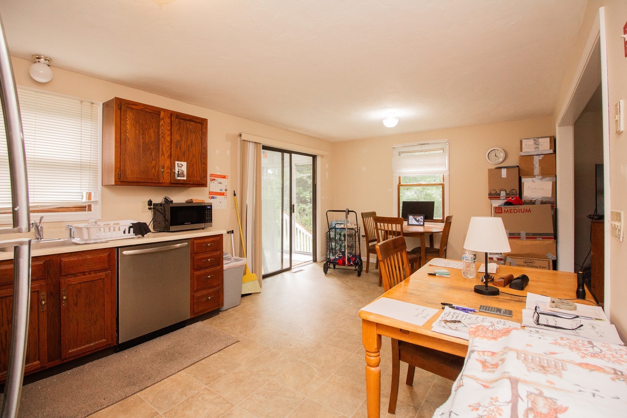 627 Pulaski Property Photo 5