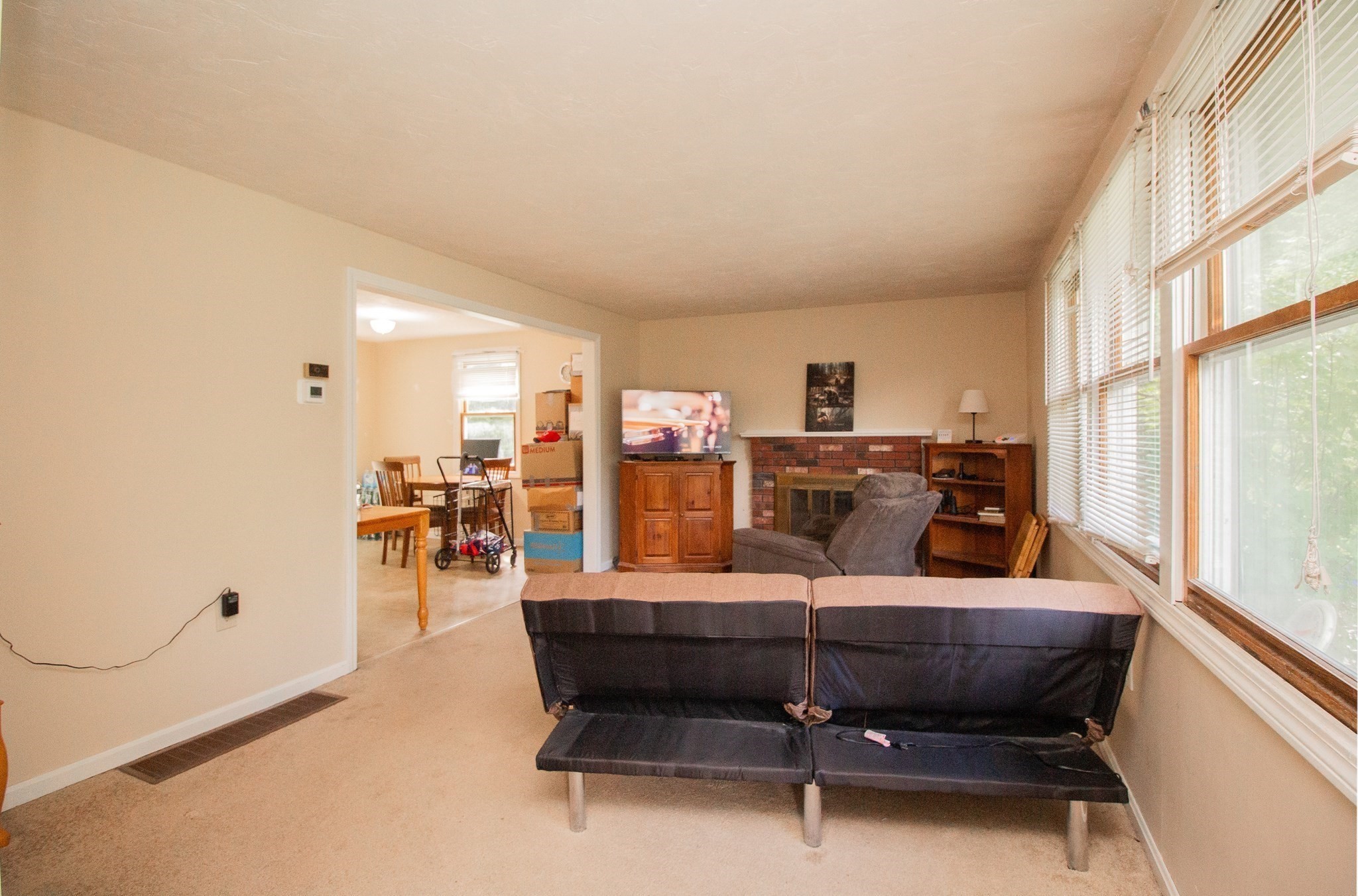627 Pulaski Property Photo 7