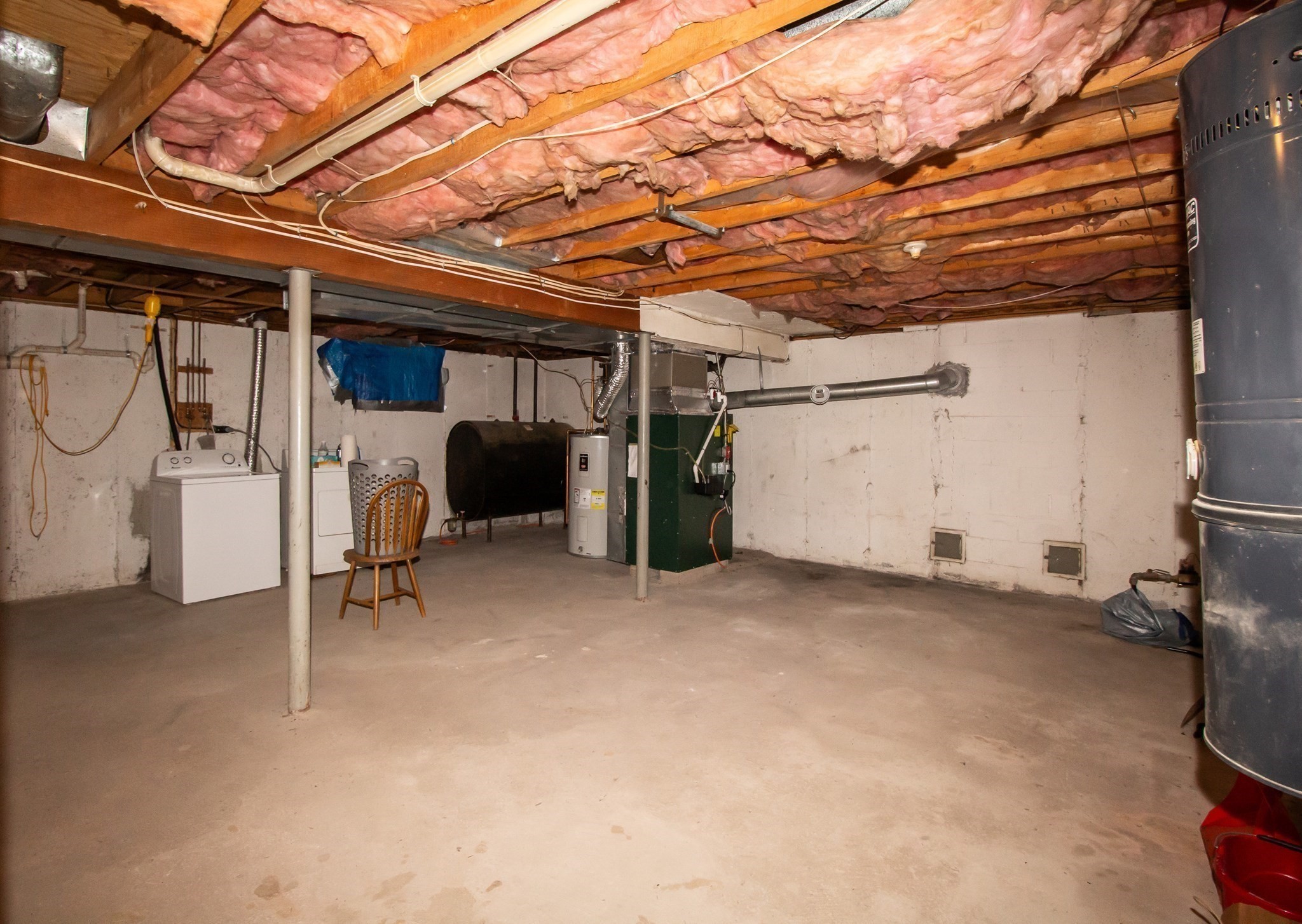 627 Pulaski Property Photo 14
