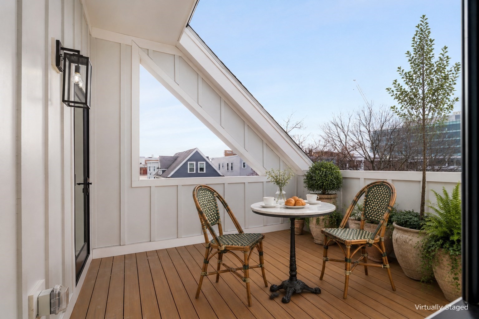 21 South Waverly # 21 Property Photo 1