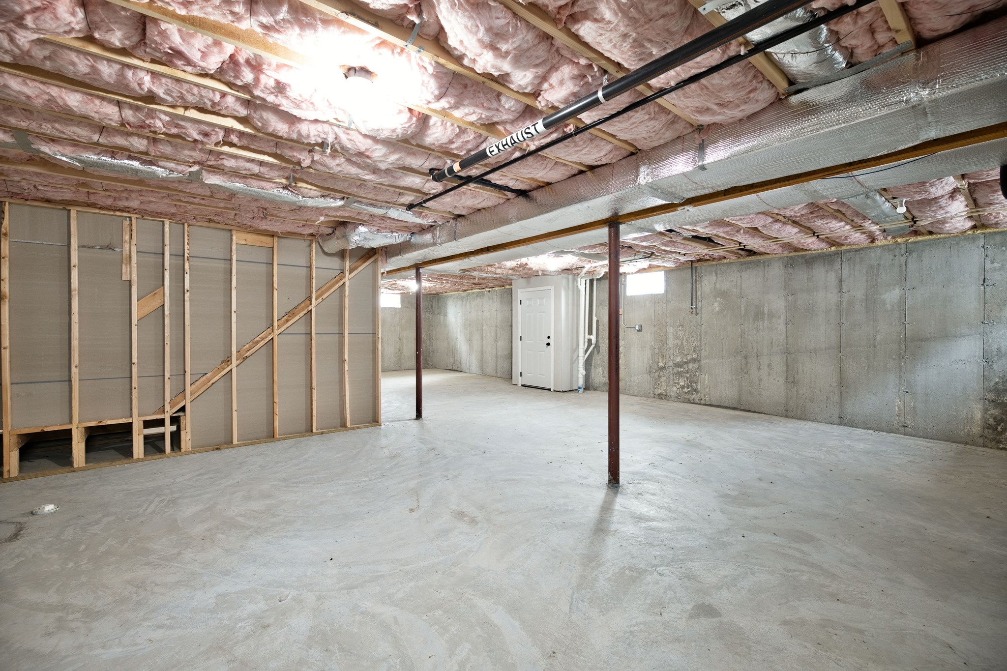 53 Pulaski St Property Photo 24