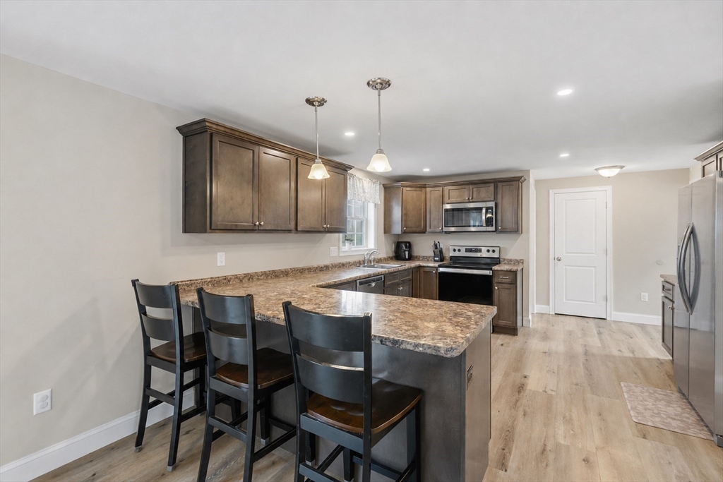 97 Timber Ridge Dr Property Photo 4