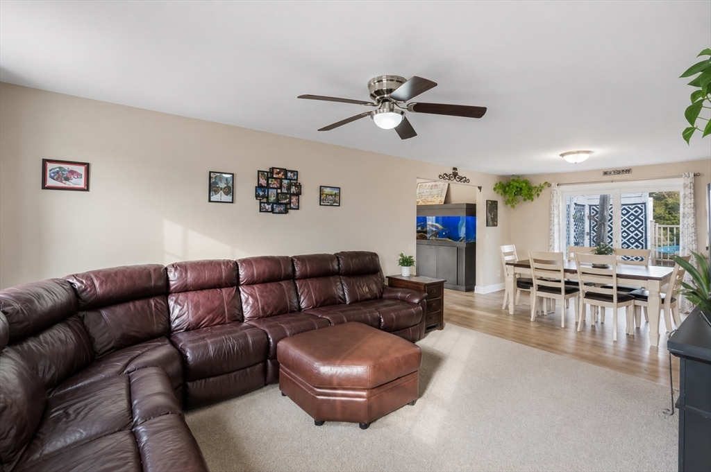 97 Timber Ridge Dr Property Photo 8