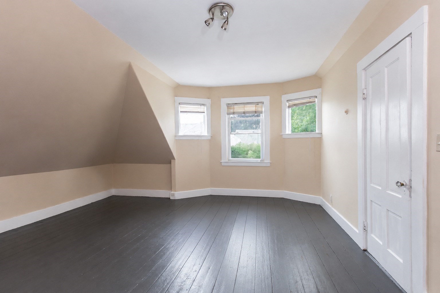 27 Parsons # 27 Property Photo 17