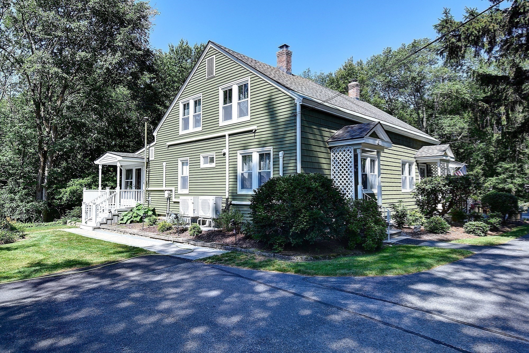 647 Main Street # A Property Photo 34