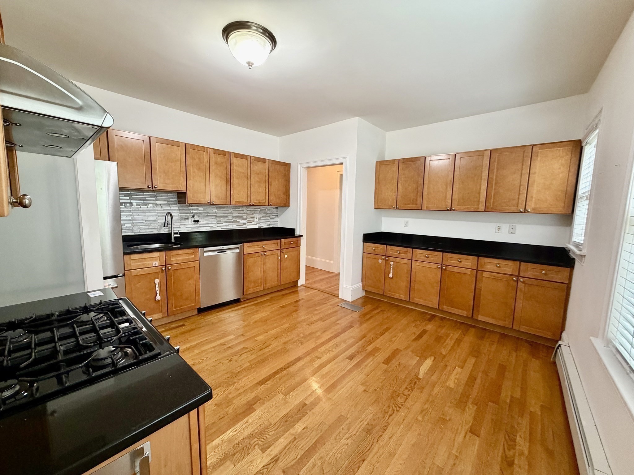 132 Middlesex Rd # 1 Property Photo 11