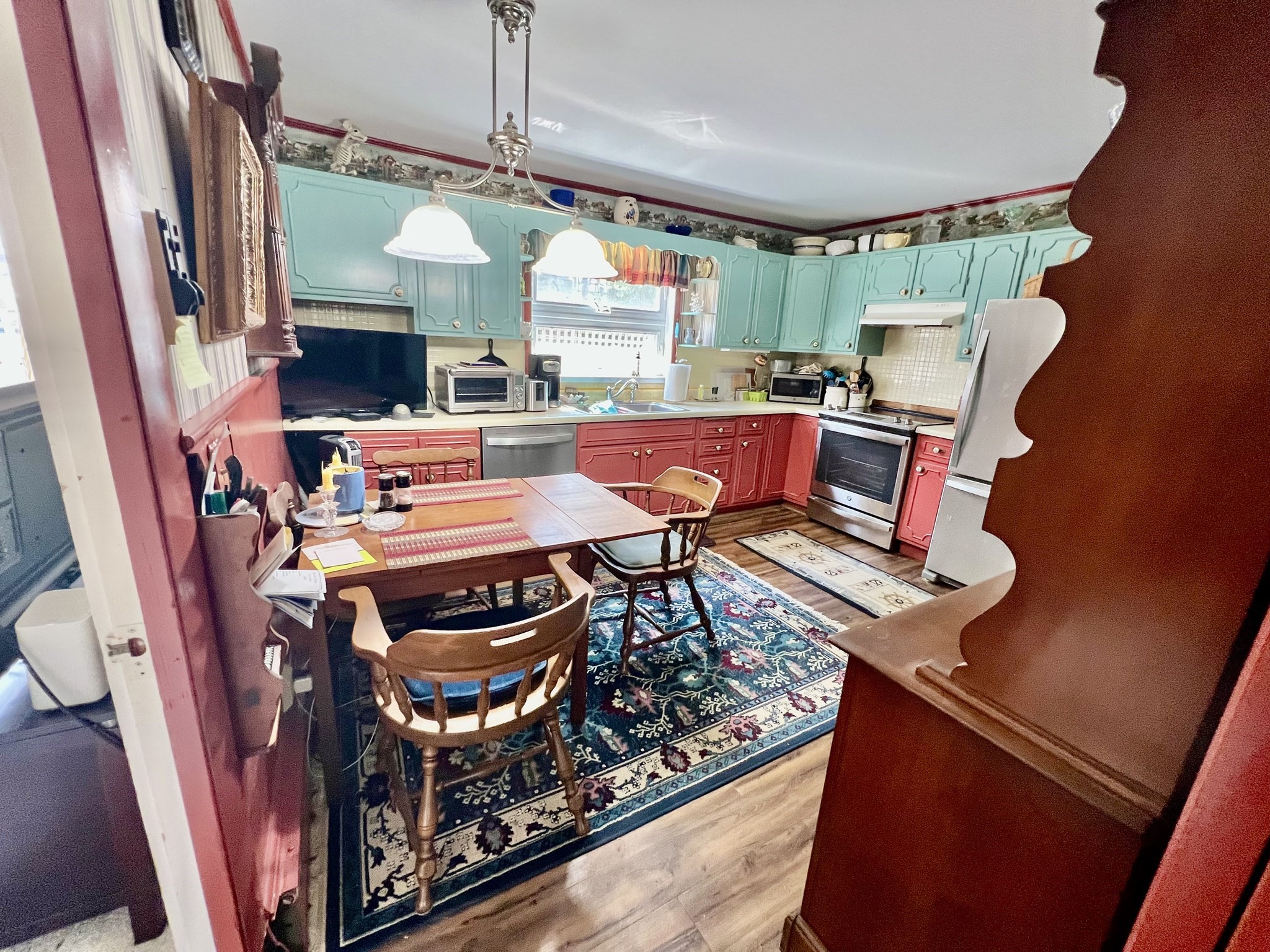 27 Montello St Property Photo 14