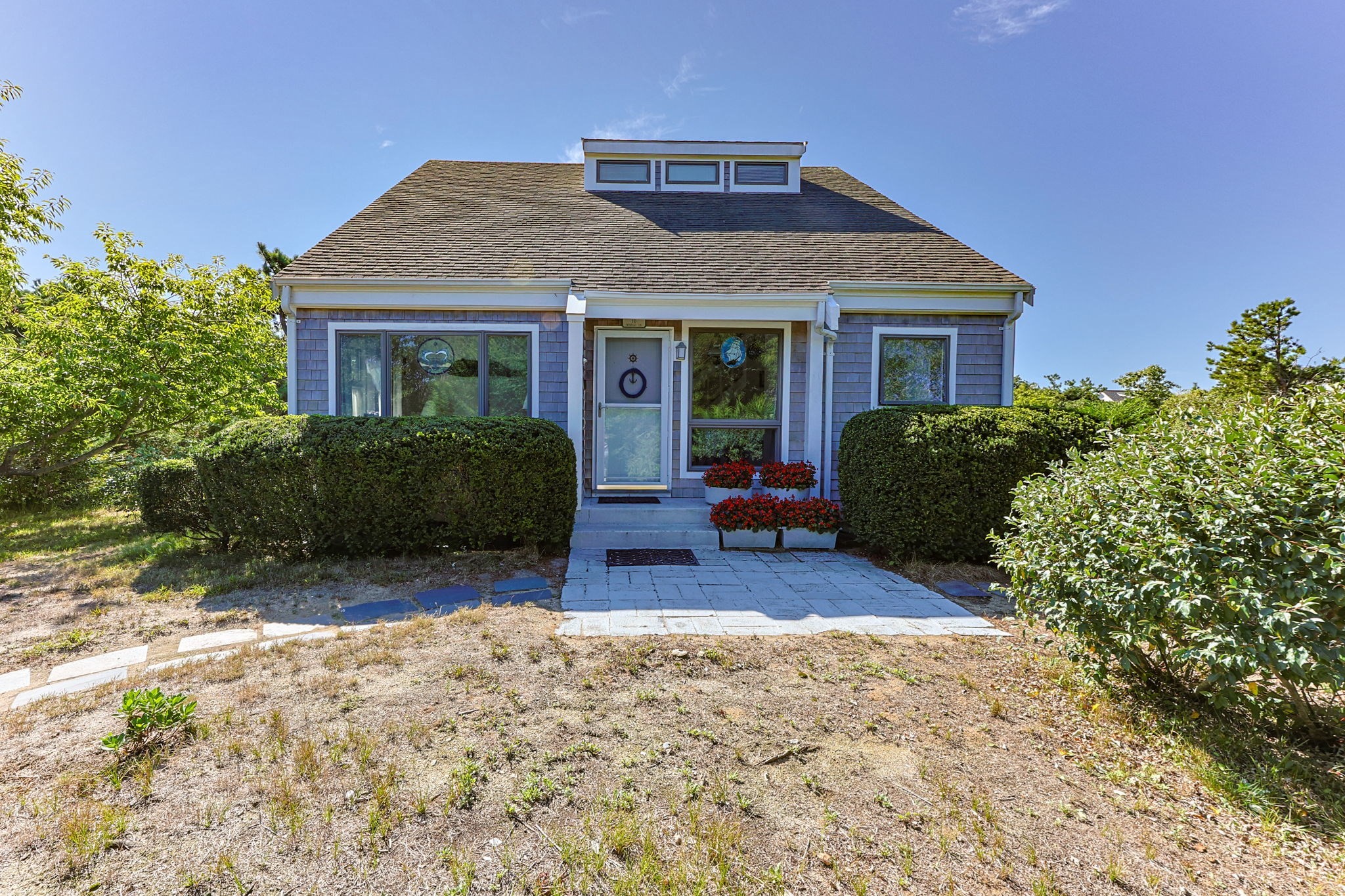 10 Windigo Ln Property Photo 3