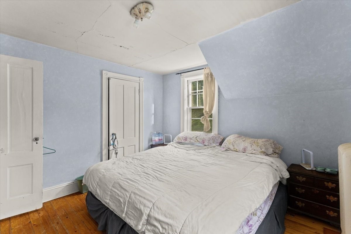 94 Stamford Ave Property Photo 17
