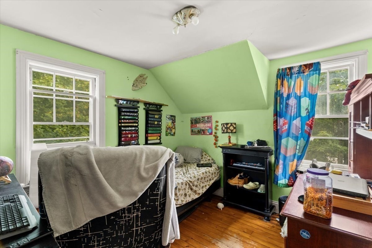 94 Stamford Ave Property Photo 19